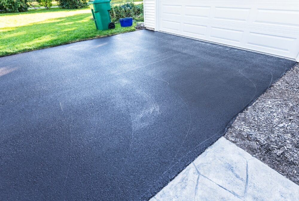 Tips for Maintaining Your Asphalt Driveway